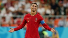 "Скай Спортс": Юве предложи 100 милиона за Роналдо