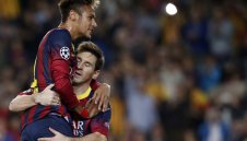 Бобан захапа Неймар и Меси