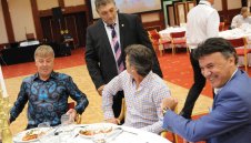 Сираков за Любо, Емо и Лече: Обичам ги и тримата