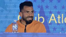 Сензация! Карлос Тевес преговаря с Тотнъм