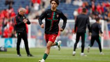 Атлетико влиза здраво в битката за Жоао Феликс