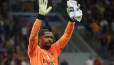 Пиоли: Менян ще играе утре