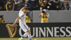 Стиви Джи става селекционер на Англия