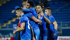 Мъри ще възражда Левски без Христос