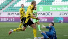 Халанд влачи Дортмунд към Шампионска лига