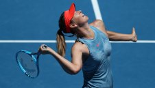 Шарапова прегази австралийка на старта в Санкт Петербург