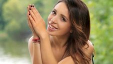 Драма в семейството на Стоичков! Мика би шута на годеника си
