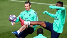 Бейл отказал да намали заплатата си в Реал