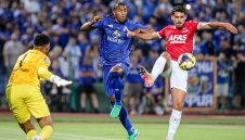 В търсене на Макун: Заливат Левски с оферти