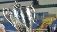 0:15 за София: Локо Пловдив ще спира черна серия на финала