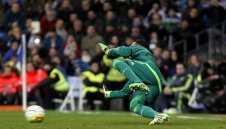 Кейлор с трета спасена дузпа