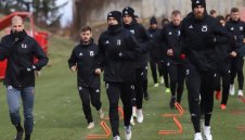 ЦСКА се ядоса: Това са аматьорски и папарашки кадри на болни мозъци. Подкрепяме Бойко Борисов