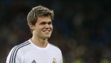 Магнус Карлсен се уплашил от "шахматния терминатор"