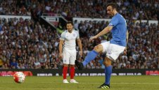 Бербатов е готов да играе навсякъде, даже и в Сибир