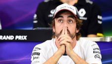 Макларън не пуска Алонсо