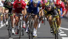 Кител спечели четвъртия етап на Тура с фотофиниш