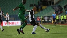 Чико преподписа с Ботев Враца