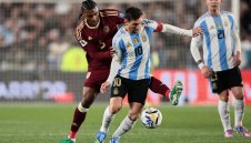 Звезда на Левски остана без треньор