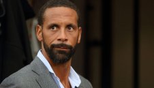 Рио Фърдинанд се предлага на Уест Хям