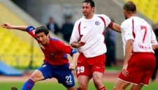 Амкар изпусна Криля, Захари Сираков бележи