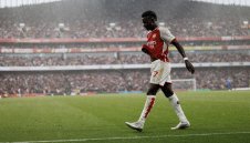 Голям проблем за Арсенал! Сака под въпрос за Евертън