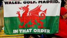 Гигс забранява на Бейл да играе голф по време на Евро 2020