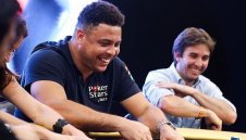 Роналдо: Предпочитам покера пред футбола