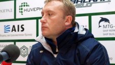 Белия избра групата за Партизани