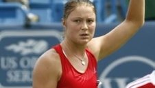 Квалификантка измъчи Сафина на старта в Синсинати