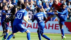 Петрис лази по нервите на шефовете в Левски