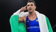 Новиков и Милов станаха държавни шампиони