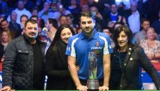 Кипърец с изненадващ триумф на Шуут-Аут + ВИДЕО и СНИМКИ