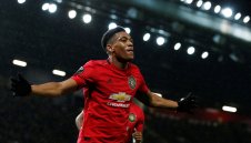 Ман Юнайтед отнесе Партизан с 3:0 и продължава напред