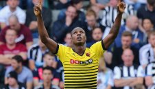 Уотфорд отказал луди пари от китайци за Игало