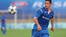 Левски удари на камък: Унгарци отсвириха левия бек Иван Горанов