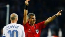 Зинедин Зидан - Позорен край за една легенда