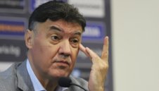 Боби Михайлов е взел милиони от БФС за заплати и бонуси