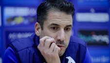 Левски трябва да даде време на Хулио Веласкес