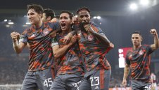 Голово шоу в Лигата на Конференциите, шок за Астън Вила