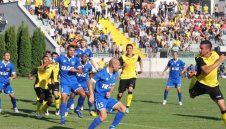 Дунав скочи на БФС: Скандално съдийство!