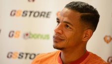 ОФИЦИАЛНО: Бразилец напусна Сити + СНИМКИ