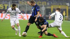 Интер остана втори, ще има тежък съперник на 1/8-финалите