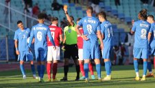 Левски тресна страхливия ЦСКА със съвременни тенденции 