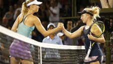 Маша отпадна от Щутгарт и сдаде второто място в ранглистата