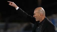 Зизу писа "Отличен" на "белия балет"