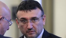 МВР предупреди: Идват три почивни дни, но ограниченията са в сила