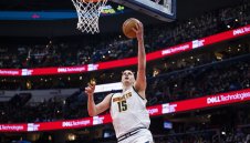 Жокера продължава да твори история в НБА