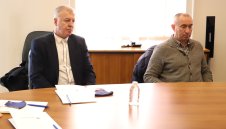 Сираков скочи на министър Василев: Обиди левскарите с внушения