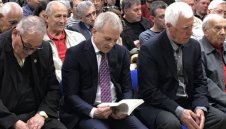 Паро държи на "суха мрежа" срещу датчаните