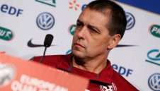 Хубчев ще се учи от Ван Гаал и Нико Ковач